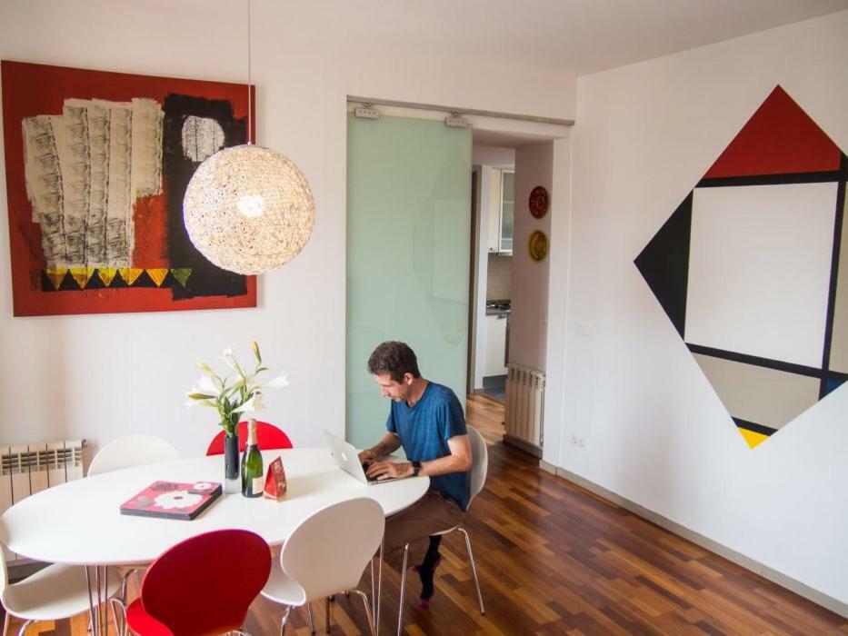 Torres Rojo Apartment Barcelona Exterior photo